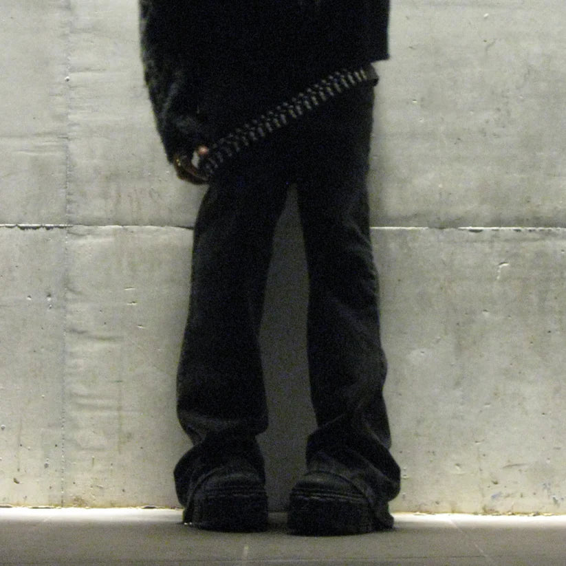 ULTRA FLARED DENIMS