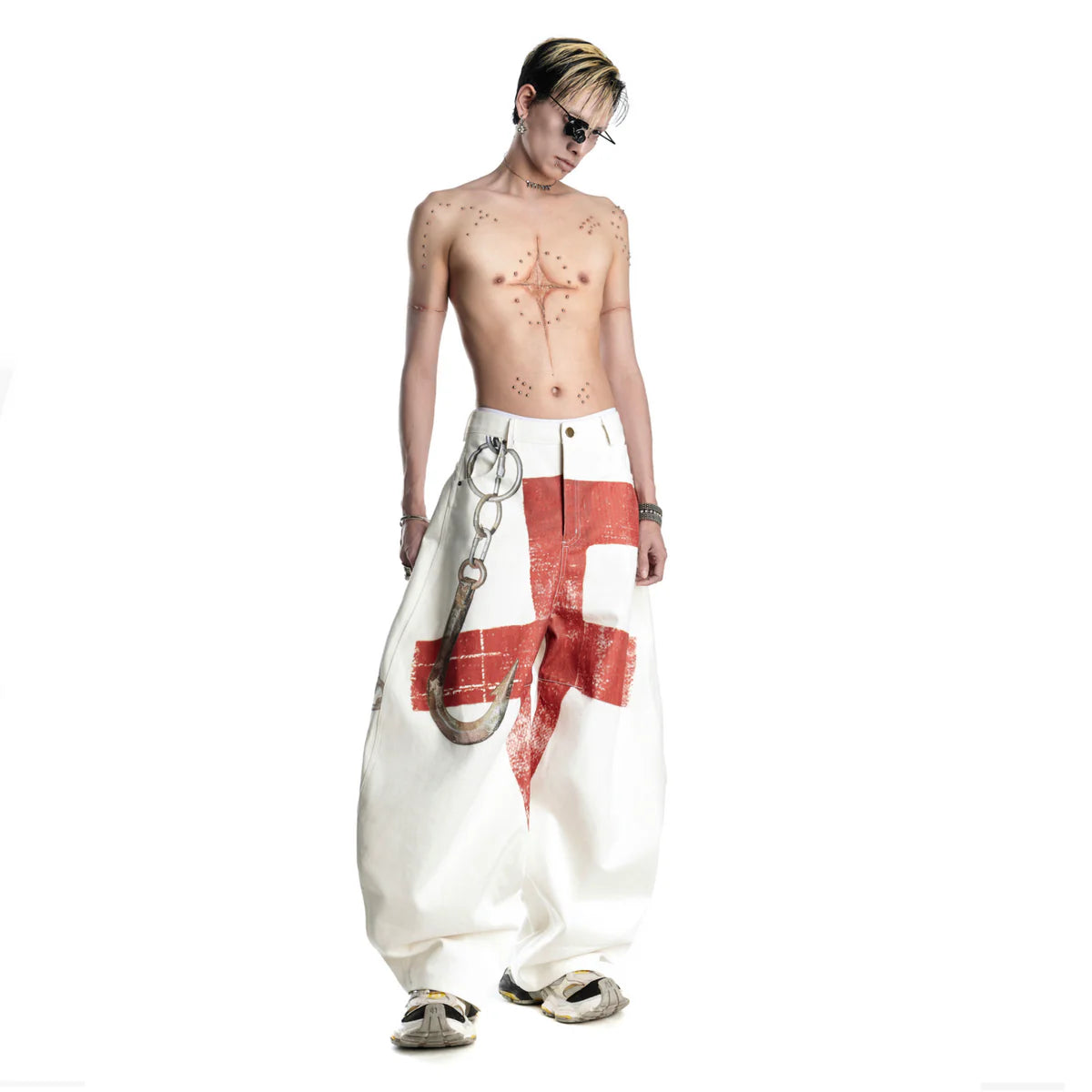 PRINTED KHAKI PANTS