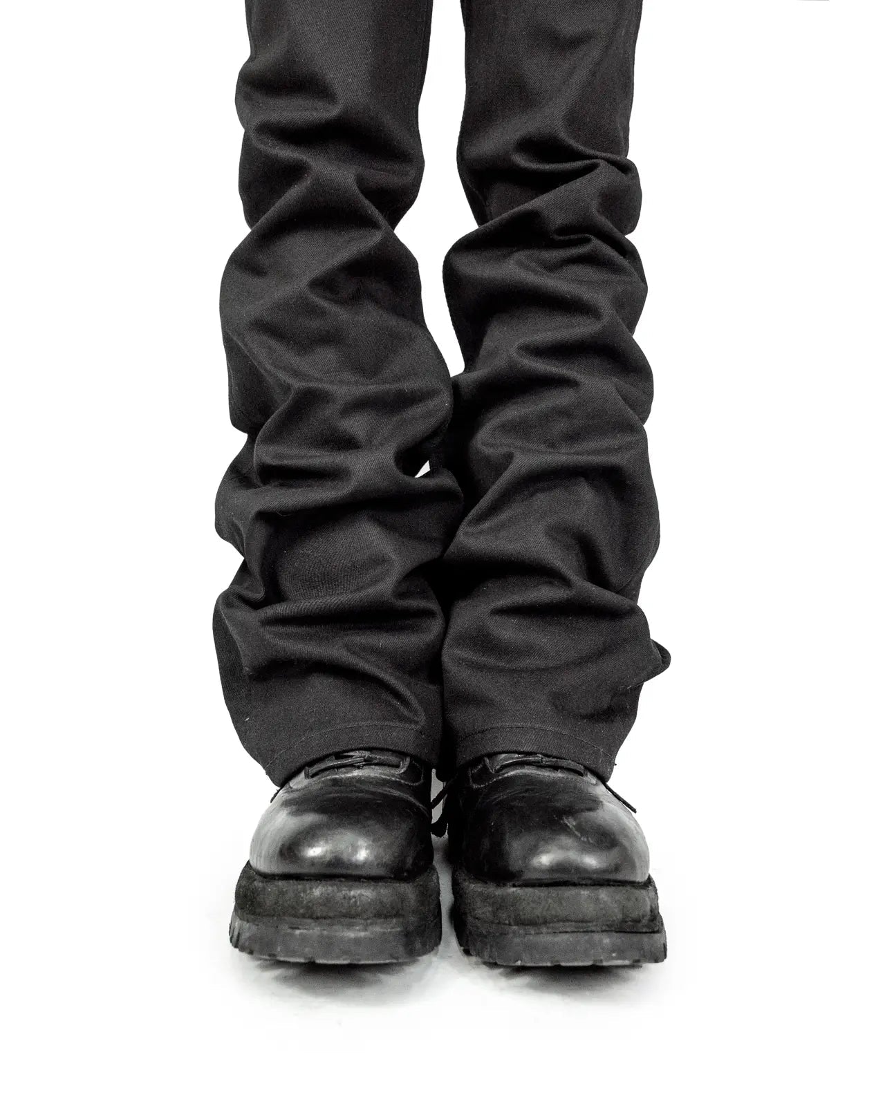 BOOTCUT BLACK DENIM JEANS